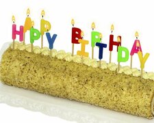 Partykerzen, HAPPY BIRTHDAY auf Holzpicker, 65mm, 13 Stk.